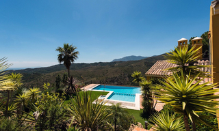 Bargain luxury villa for sale on golf resort, Marbella - Benahavis 5