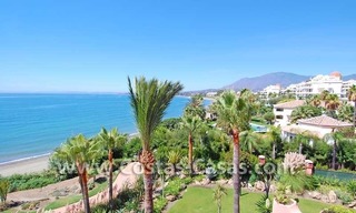 Luxury frontline penthouse apartment for sale, exclusive first line beach complex, New Golden Mile, Marbella - Estepona 7