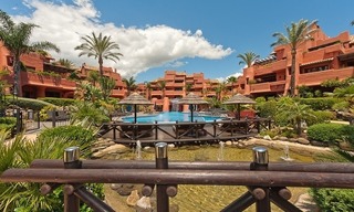 Luxury penthouse apartment for sale in a first line beach complex on the New Golden Mile, Marbella - Estepona 23