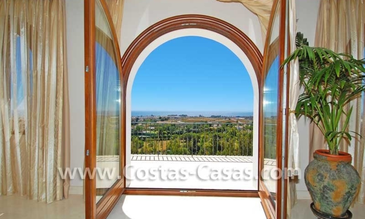 Luxury villa for sale, exclusive golf resort, New Golden Mile, Puerto Banus - Marbella, Benahavis - Estepona 17