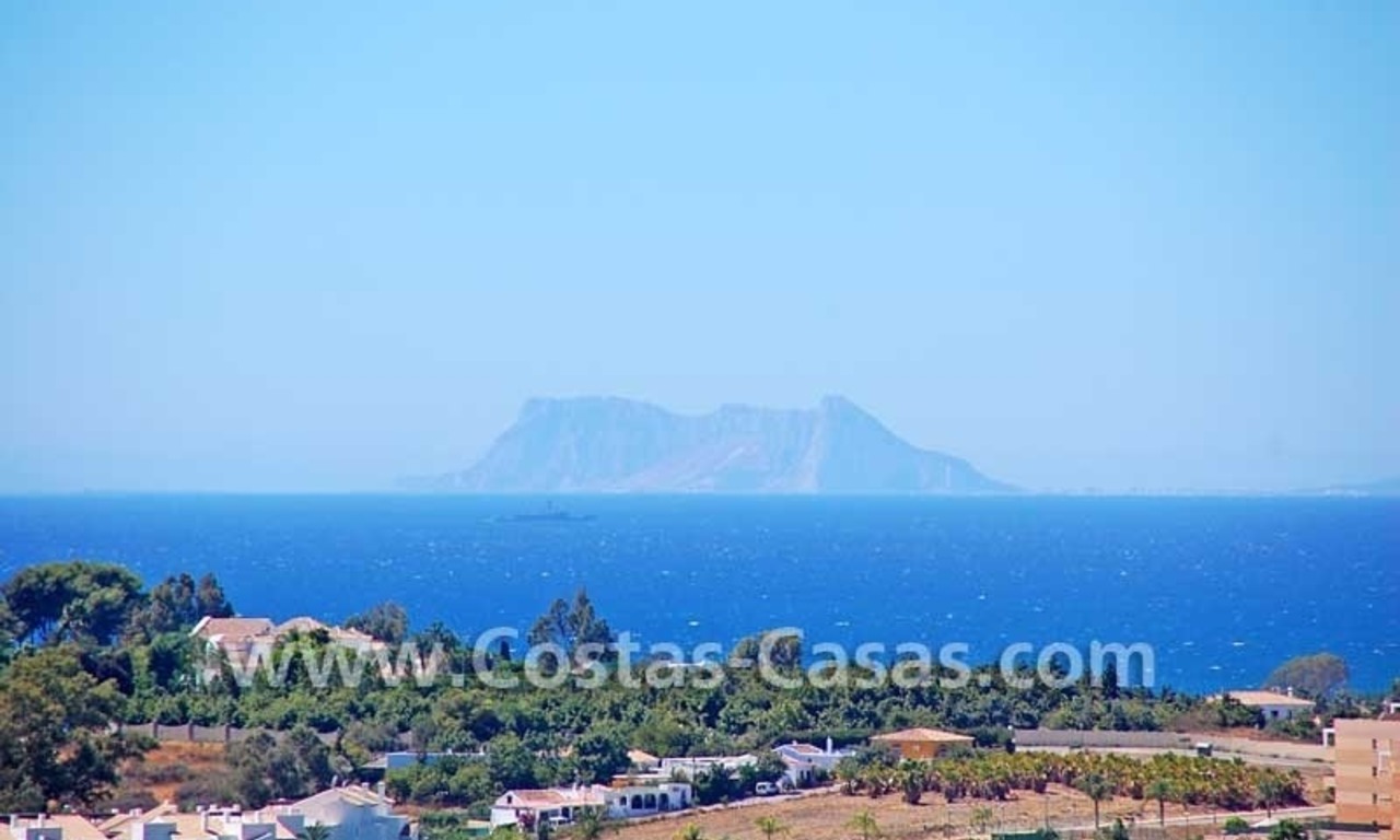 Luxury villa for sale, exclusive golf resort, New Golden Mile, Puerto Banus - Marbella, Benahavis - Estepona 3
