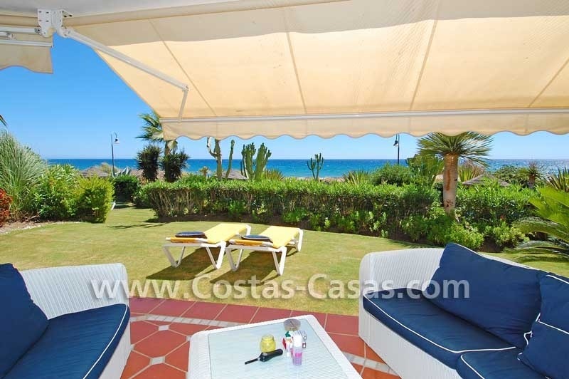 Luxury first line beach ground floor apartment for sale, frontline beach, New Golden Mile, Marbella - Estepona