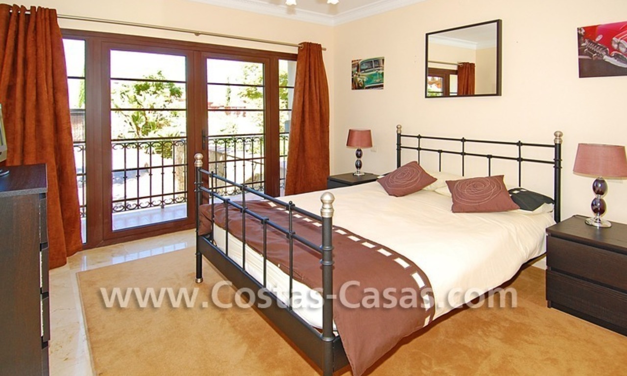 Luxury villa for sale, exclusive golf resort, New Golden Mile, Marbella - Estepona 19