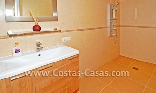 Luxury villa for sale, exclusive golf resort, New Golden Mile, Marbella - Estepona 29
