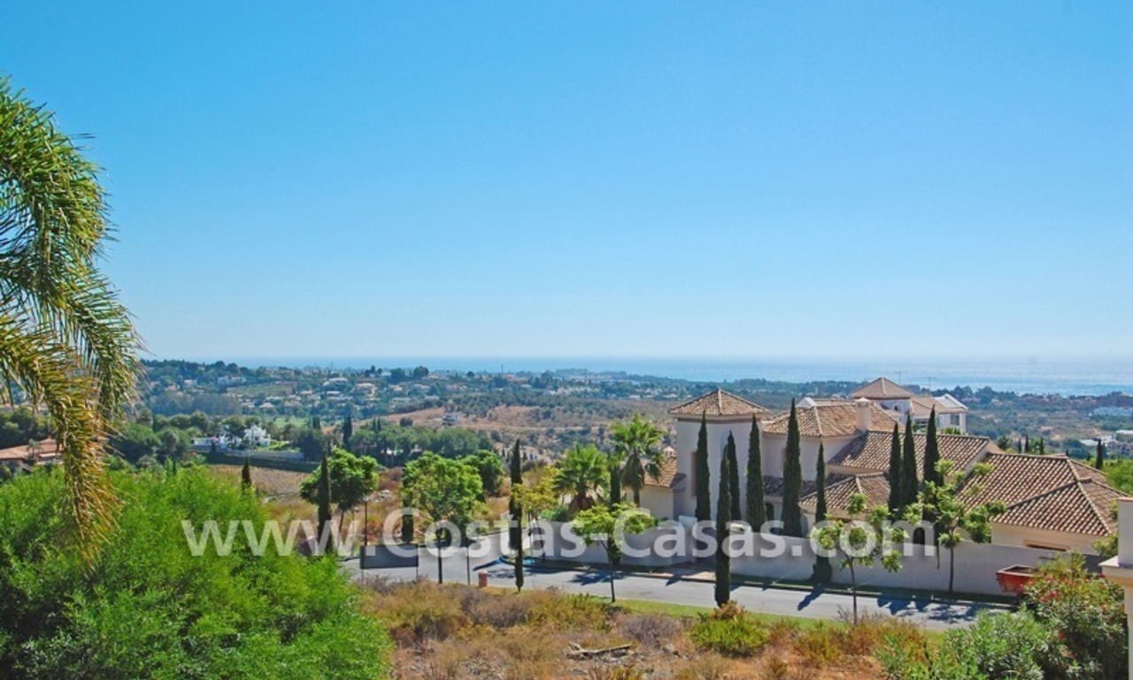 Luxury villa for sale, exclusive golf resort, New Golden Mile, Marbella - Estepona 9