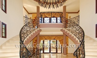 Luxury villa for sale, exclusive golf resort, New Golden Mile, Marbella - Estepona 12