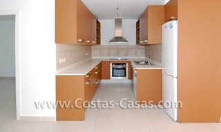 Bargain Spacious and renovated apartment for sale in Nueva Andalucia – Marbella, close to Puerto Banus 7