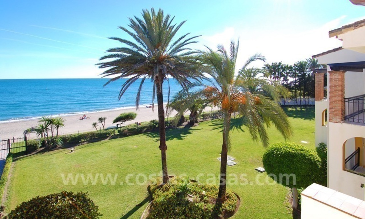 Beachfront penthouse apartment for sale on the New Golden Mile between Marbella and Estepona centre 6