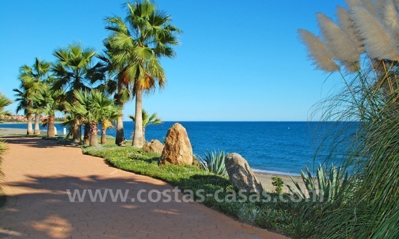 Beachfront penthouse apartment for sale on the New Golden Mile between Marbella and Estepona centre 28