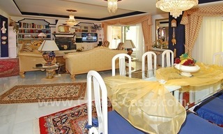 First line beach villa with 2 guest houses for sale in East Marbella 11