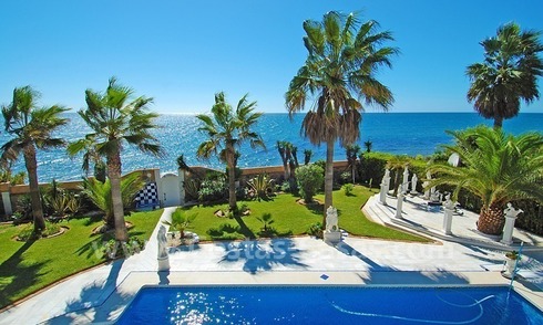 First line beach villa with 2 guest houses for sale in East Marbella 
