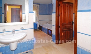 Bargain classical villa for sale in Nueva Andalucia – Marbella 18