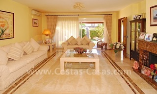 Bargain classical villa for sale in Nueva Andalucia – Marbella 8