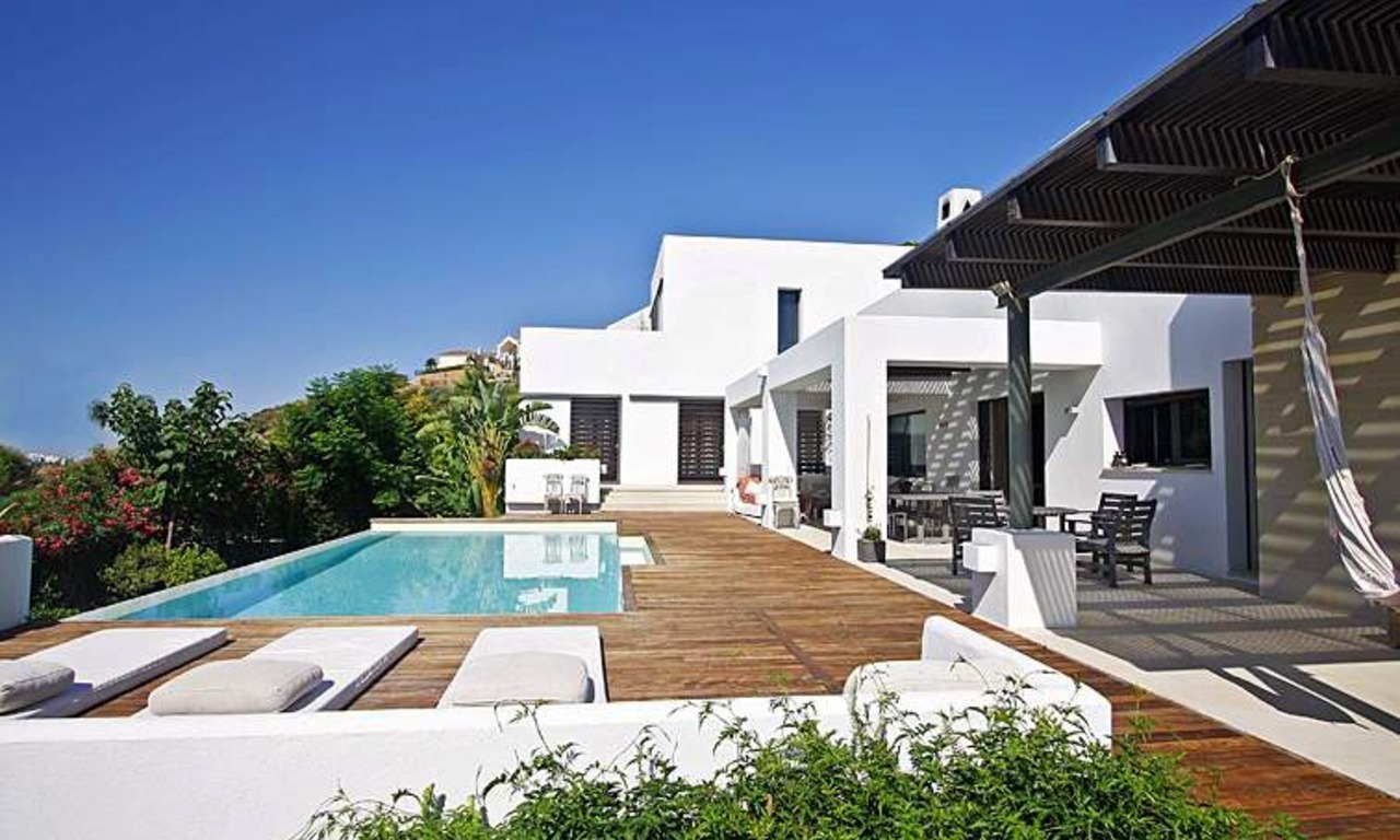 Bargain! Modern contemporary villa for sale in Marbella - Benahavis 0