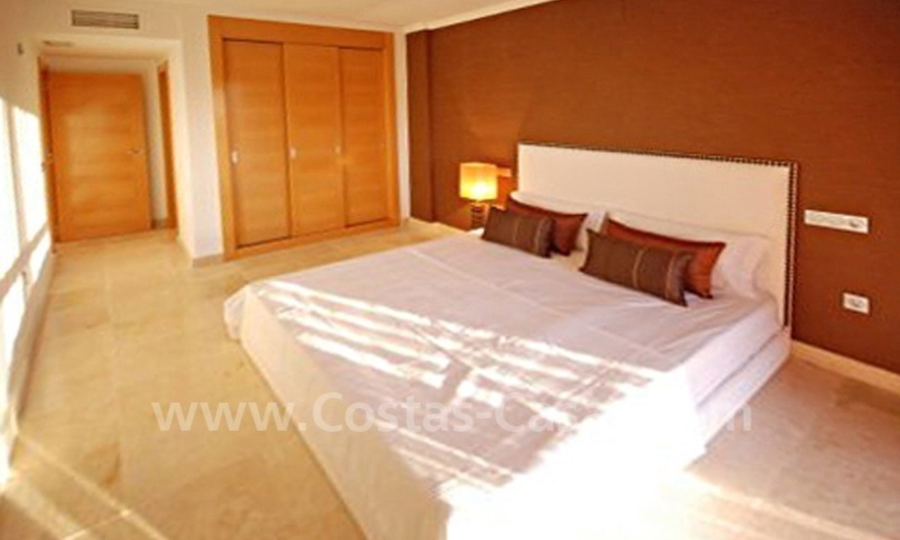 Luxury golf apartments and penthouses for sale, golf resort, Benahavis - Estepona - Marbella 13