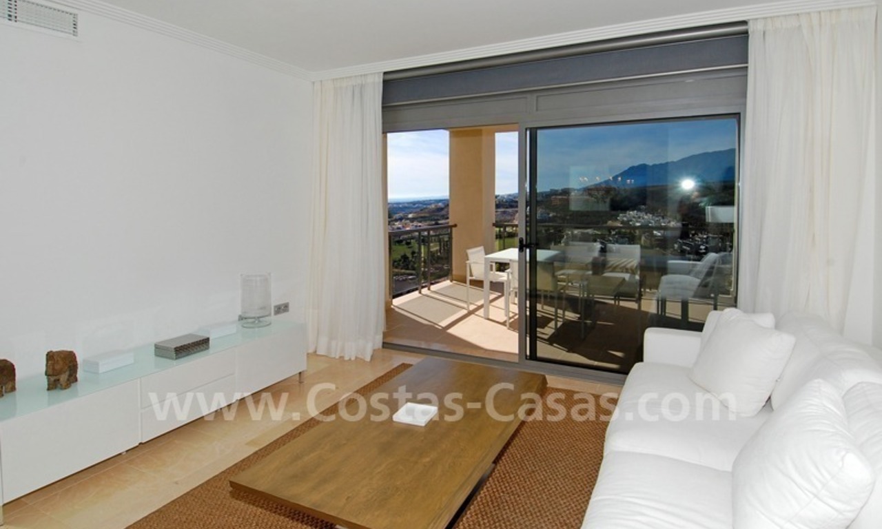 Luxury golf apartments and penthouses for sale, golf resort, Benahavis - Estepona - Marbella 7