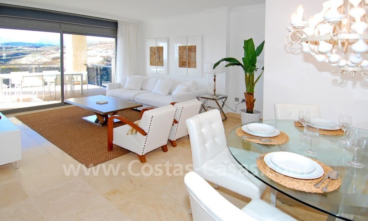Luxury golf apartments and penthouses for sale, golf resort, Benahavis - Estepona - Marbella 6