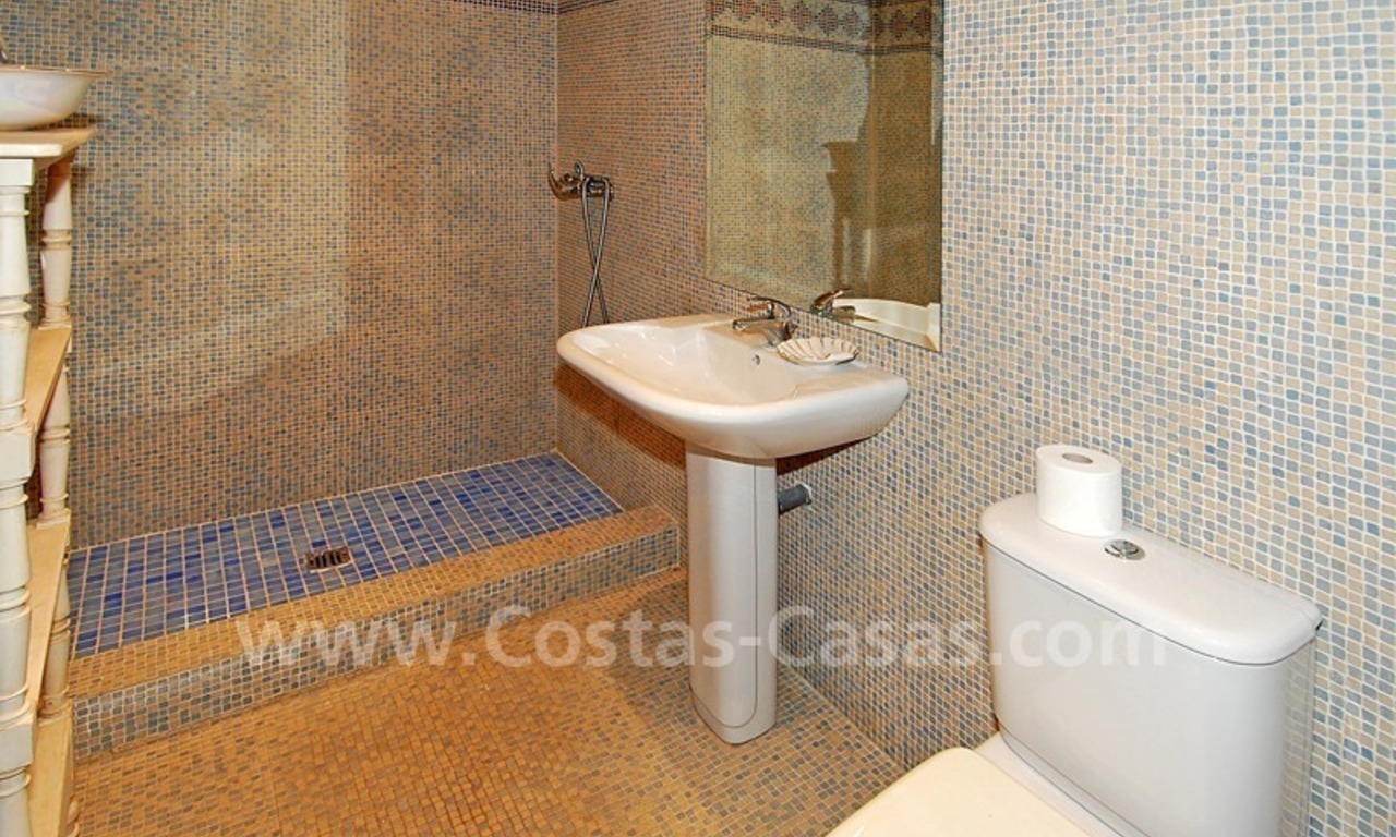 Classical luxury villa to buy in Nueva Andalucia - Puerto Banus - Marbella 23