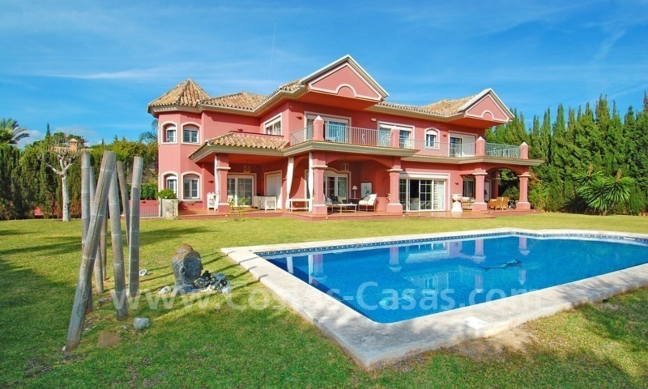 Classical luxury villa to buy in Nueva Andalucia - Puerto Banus - Marbella 0