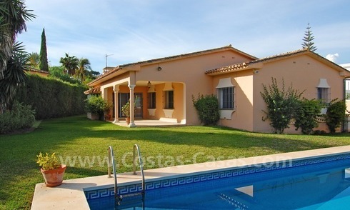 Andalusian villa for sale in Nueva Andalucia - Puerto Banus - Marbella 