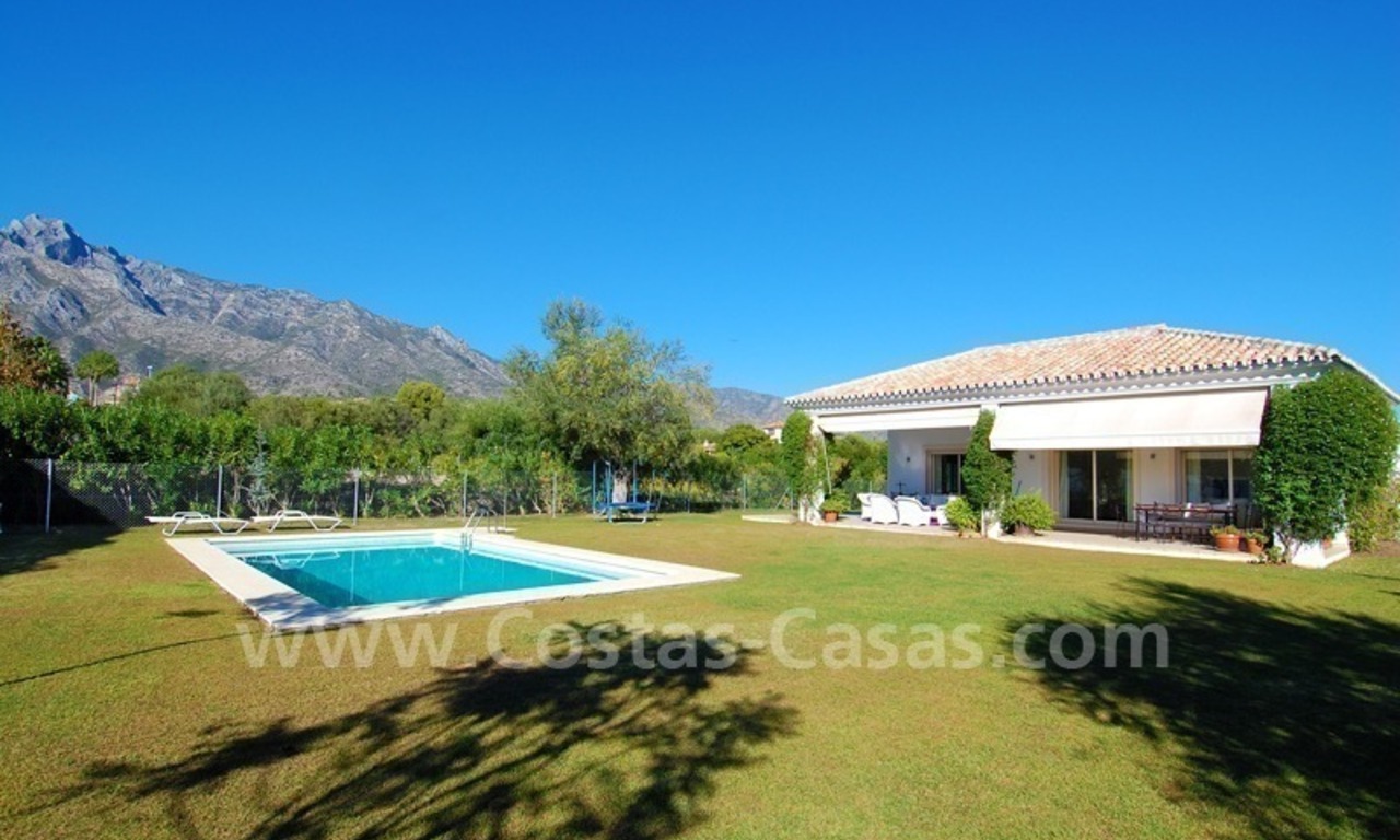 Modern Andalusian villa to buy on the Golden Mile in Marbella 3