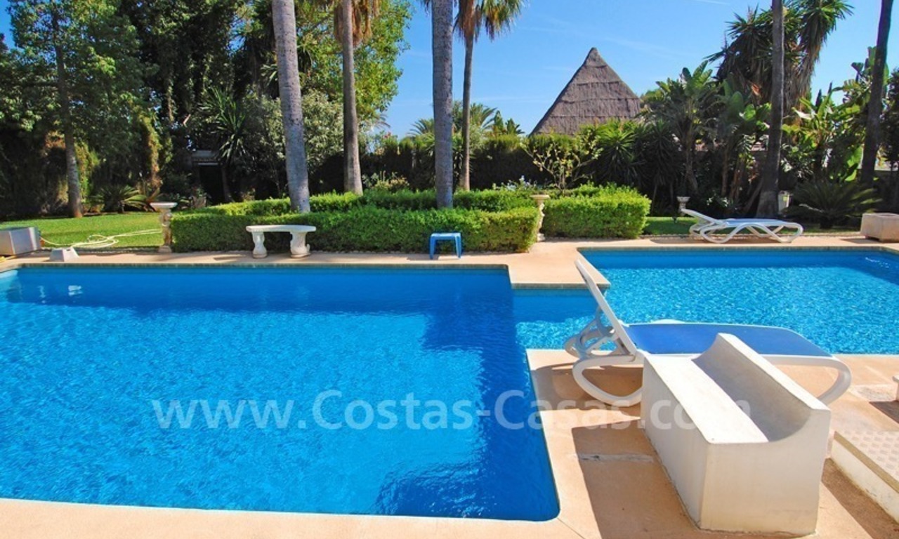 Beach property villa for sale - Puerto Banus - Marbella 4