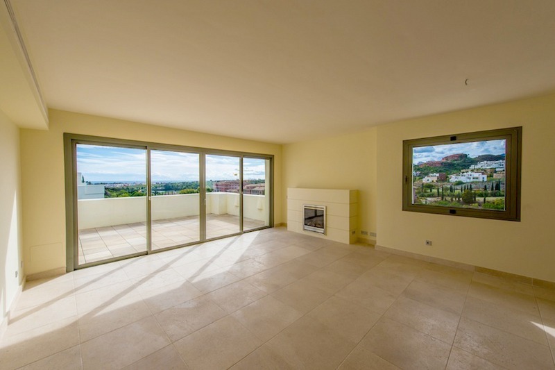 Luxury front line golf modern contemporary apartment for sale in a 5* golf resort, Benahavis - Estepona - Marbella