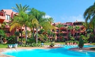 Bargain beachside penthouse apartment for sale in Marbella East 23