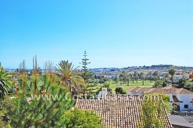 Bargain Andalusian style villa to buy in Nueva Andalucia - Marbella