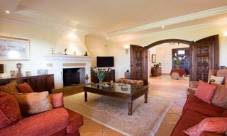 Luxury Mansion for Sale on Golf Resort in the area of Marbella - Benahavis 11