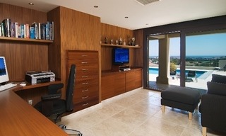 Exclusive modern villa for sale in Nueva Andalucia, Marbella 20