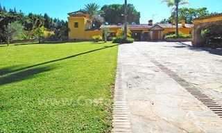 Beachside Cortijo style villa to renovate for sale near the beach in San Pedro - Marbella 1