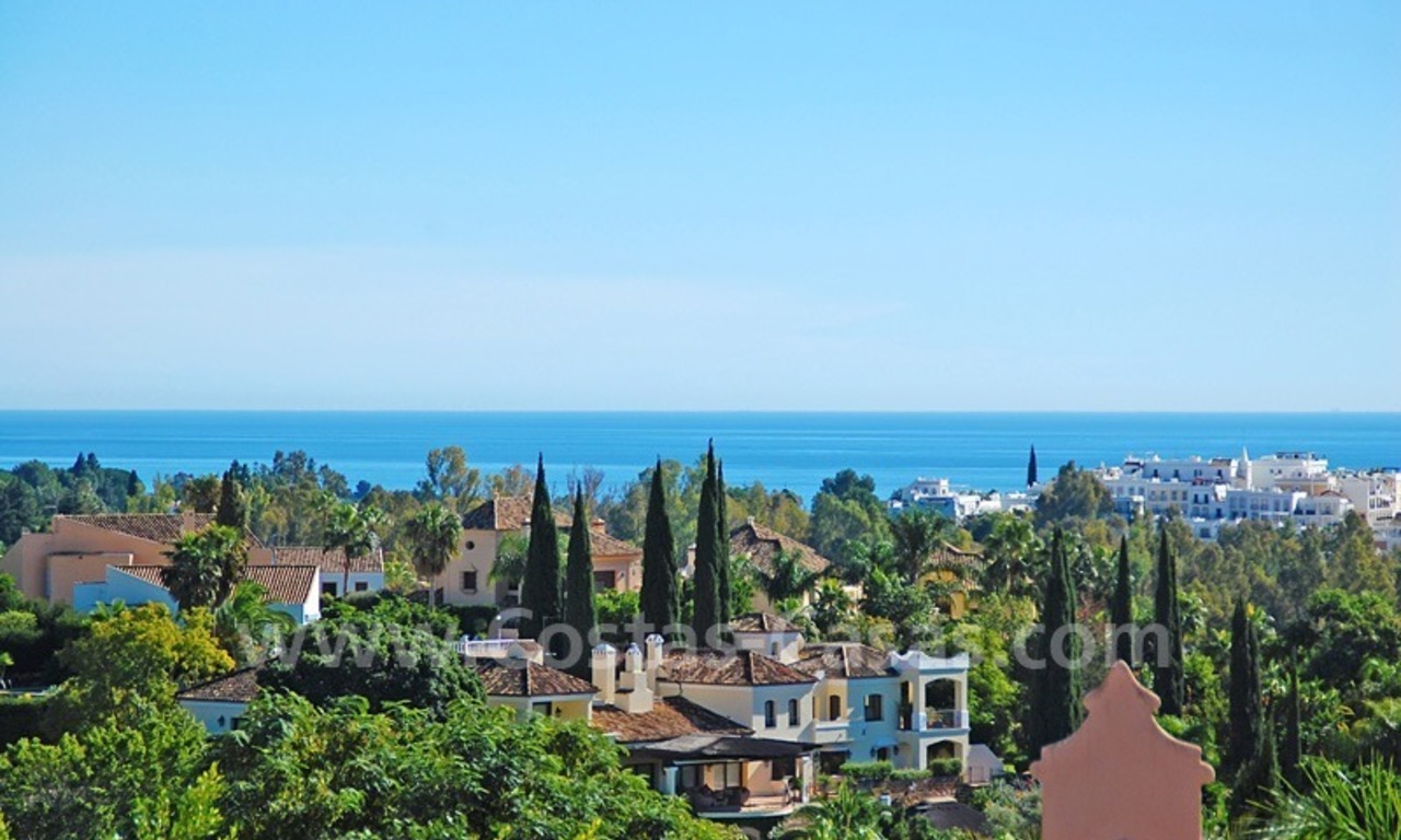Luxury Townhouse for sale in Nueva Andalucia - Marbella 7