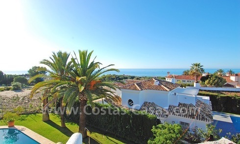 Beachside villa for sale in Eastern Marbella 