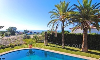Beachside villa for sale in Eastern Marbella 3
