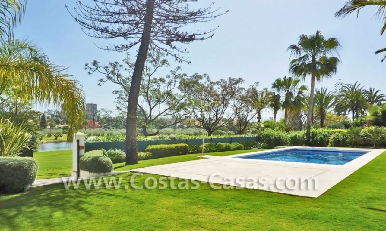 Front line golf luxury villa for sale in Nueva Andalucia, Marbella 6