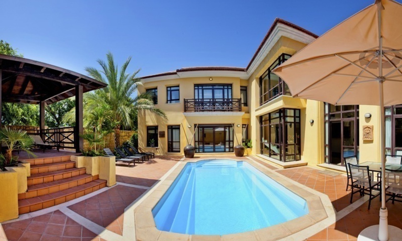 Luxury beachside modern villa for sale in Puerto Banus – Marbella 0