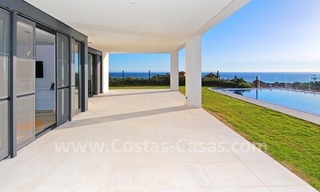 Modern quality luxury villa for sale in Marbella, adjacent to the golf course with panoramic sea views 2