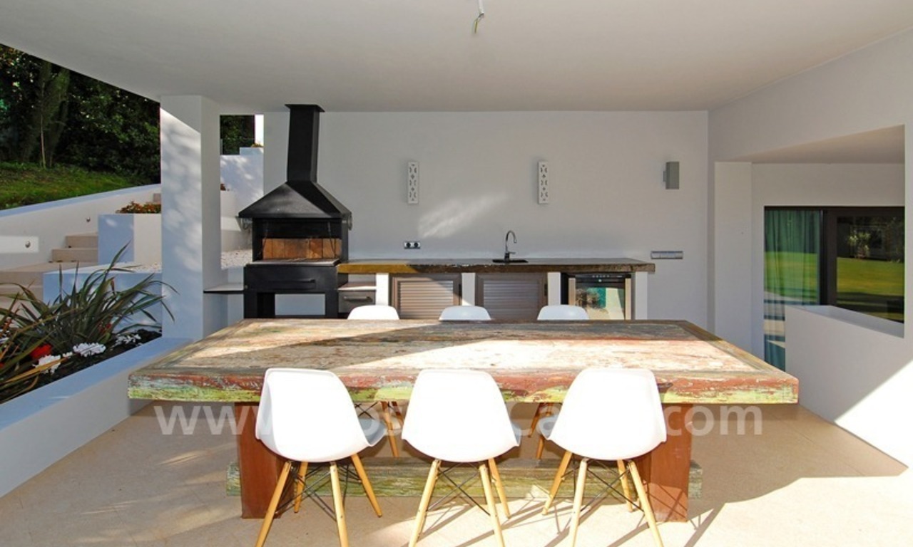 Modern contemporary styled luxury villa for sale in Nueva Andalucia - Marbella 4