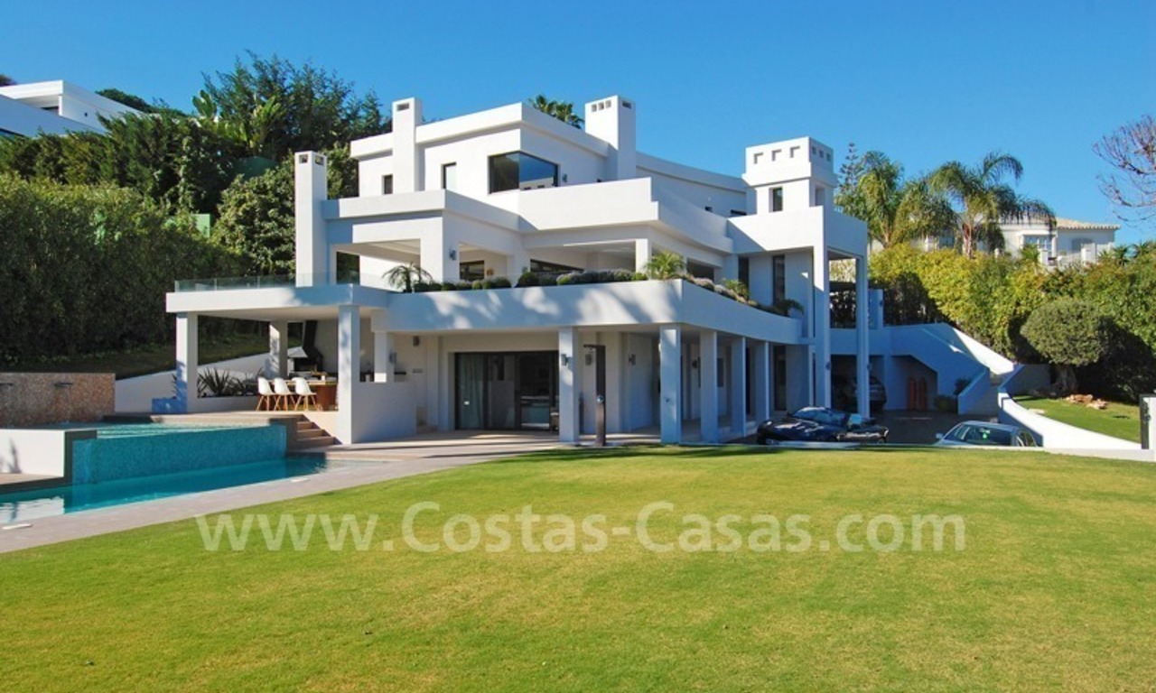 Modern contemporary styled luxury villa for sale in Nueva Andalucia - Marbella 6