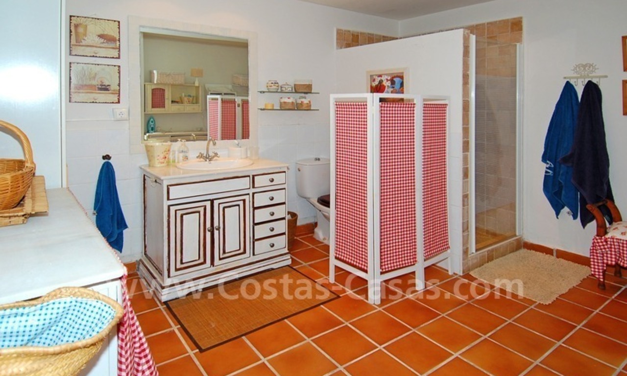 Townhouse to buy in Nueva Andalucia - Marbella 17