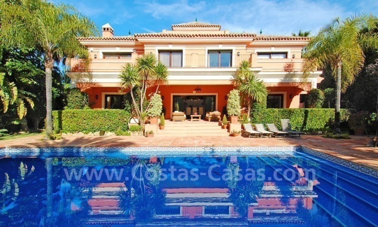 Classical Andalusian villa for sale on the Golden Mile in Marbella 0