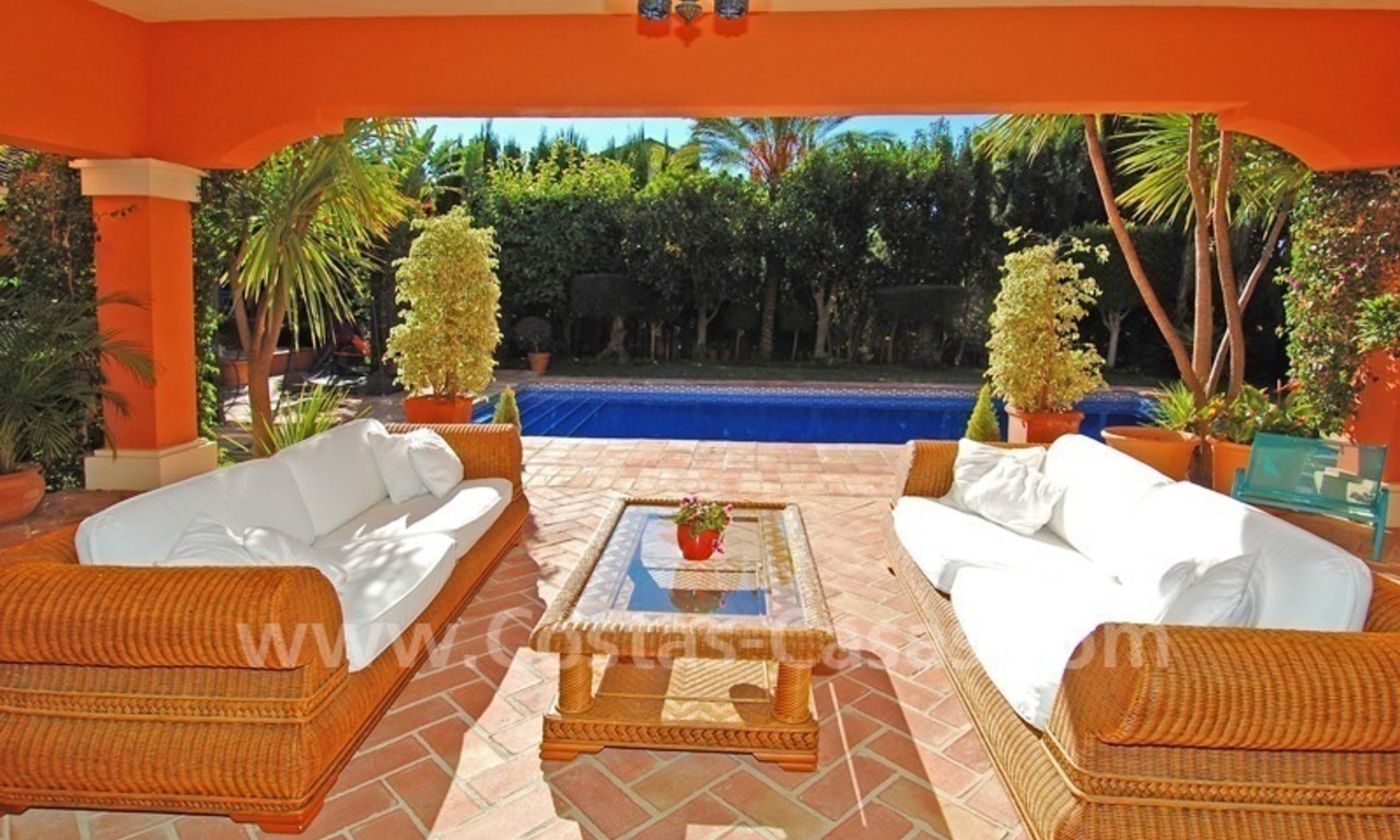 Classical Andalusian villa for sale on the Golden Mile in Marbella 5