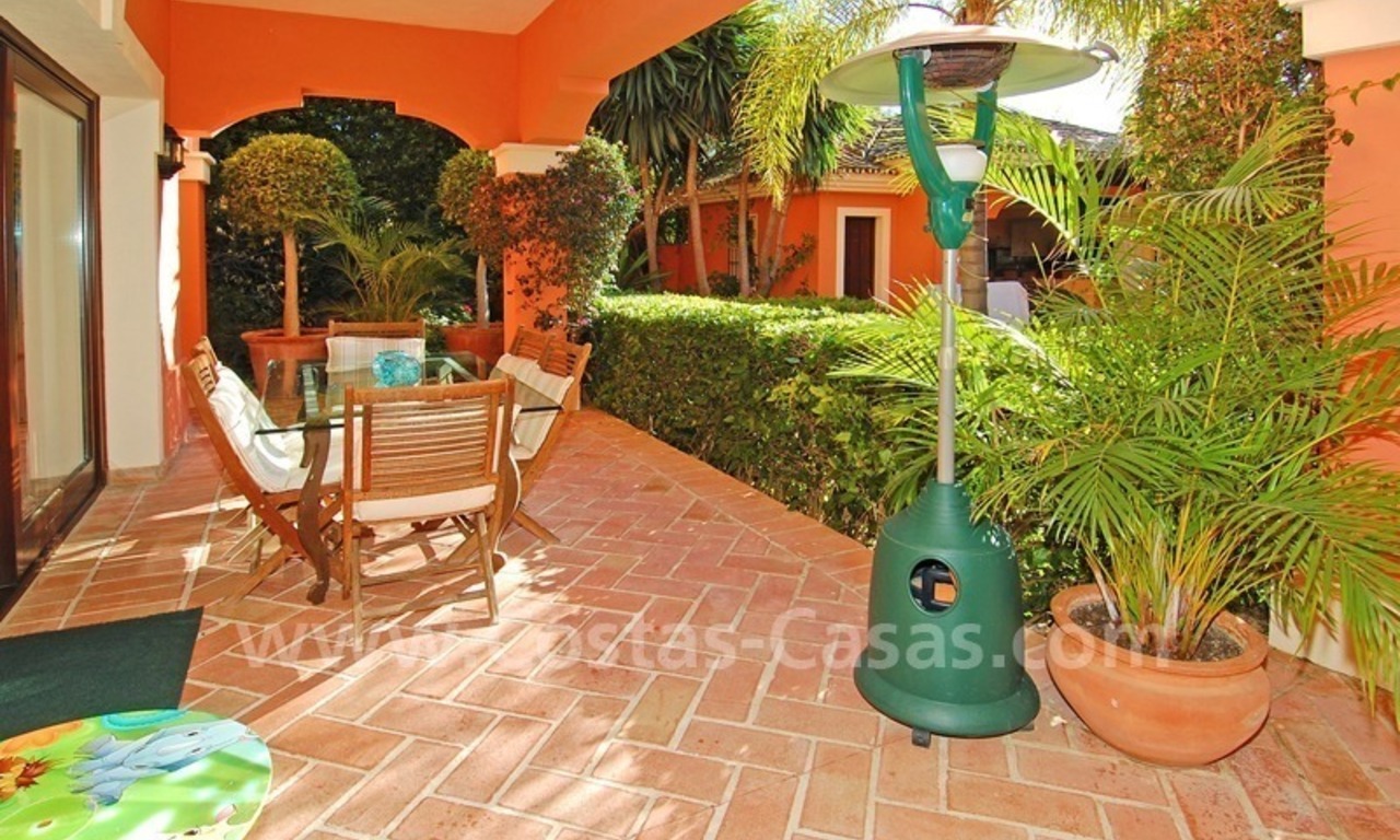 Classical Andalusian villa for sale on the Golden Mile in Marbella 6
