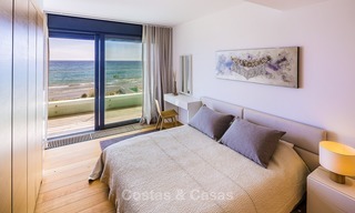 Modern beachfront villa for sale in Marbella with breathtaking sea views 1166 