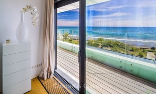 Modern beachfront villa for sale in Marbella with breathtaking sea views 1171 