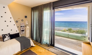 Modern beachfront villa for sale in Marbella with breathtaking sea views 1174 
