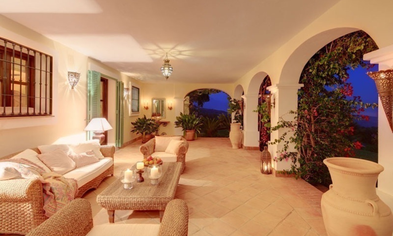 Exclusive villa for sale in a golf resort, Marbella - Benahavis 7