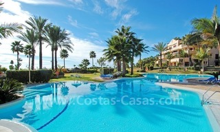 Beachfront luxury apartment for sale at the New Golden Mile between Puerto Banus - Marbella and the centre of Estepona 17