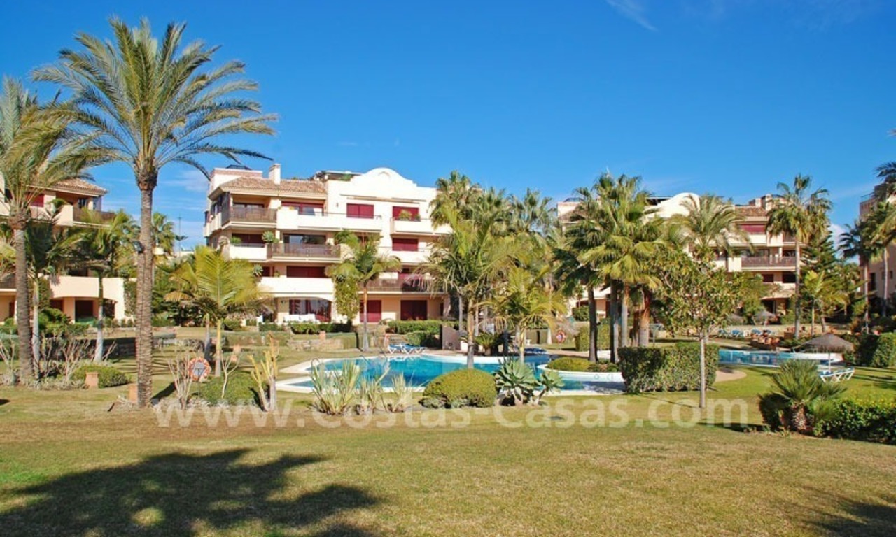 Beachfront luxury apartment for sale at the New Golden Mile between Puerto Banus - Marbella and the centre of Estepona 20